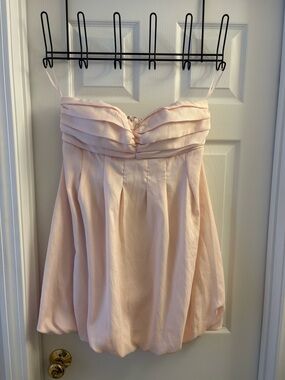 Strapless Bubble Hem Dress in Light Pink